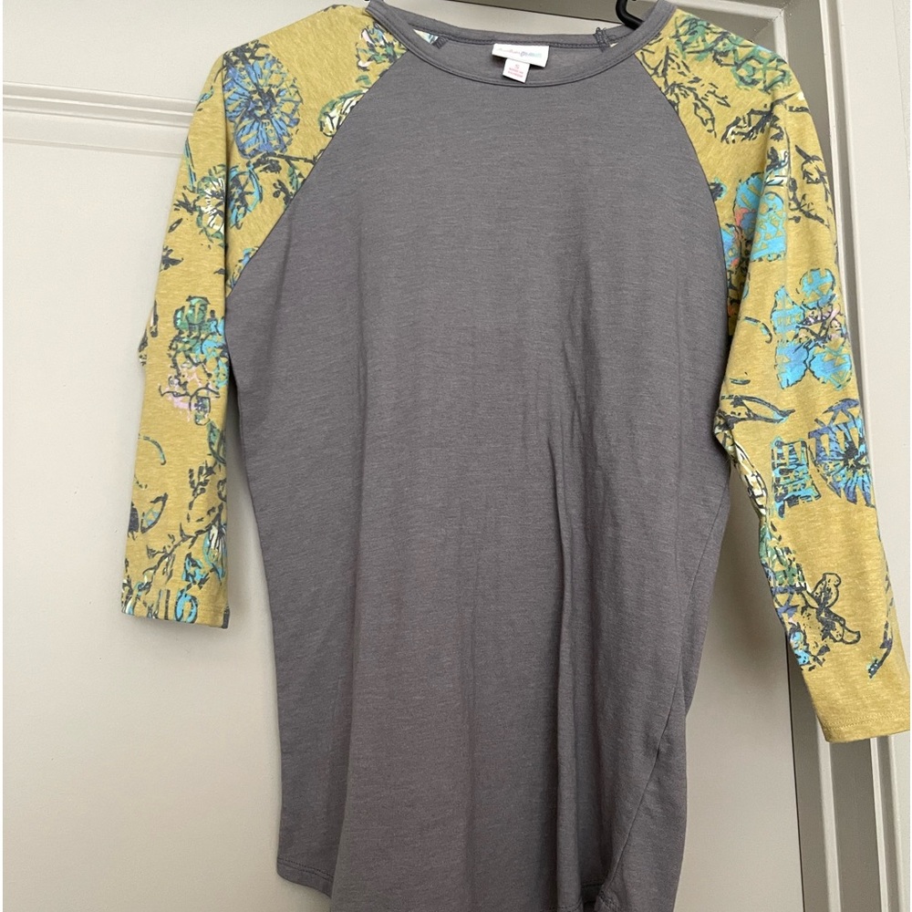 Lularoe baseball style tshirt
